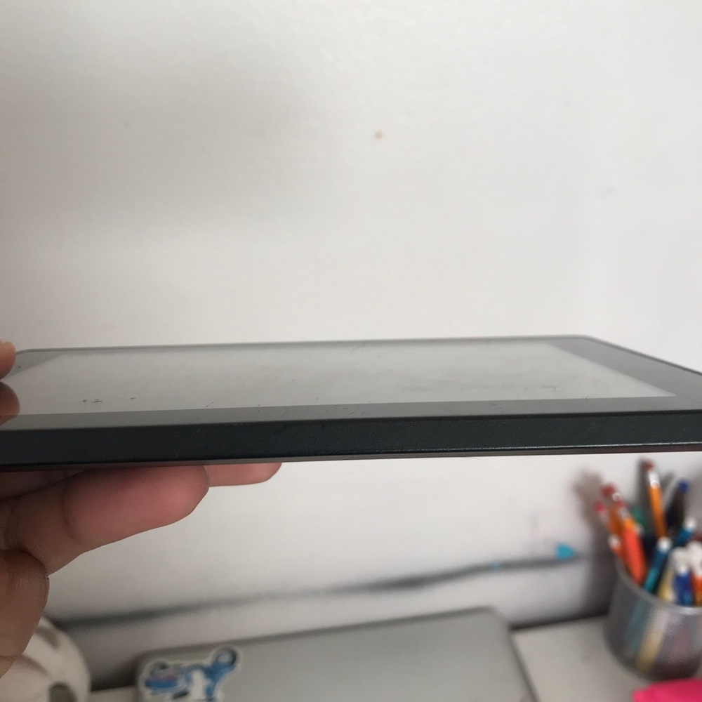 Amazon kindle - Picture 3 of 3